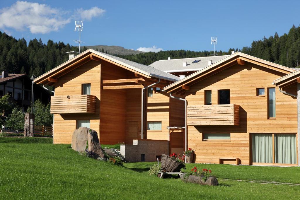Baita Aurora Aparthotel Predazzo Exterior foto