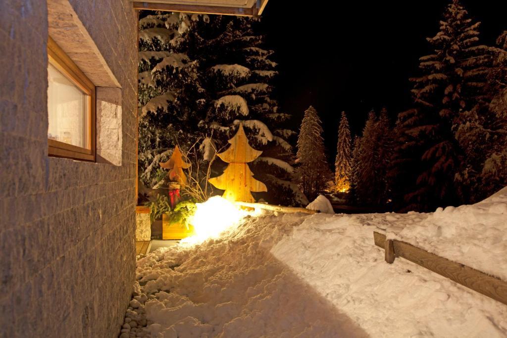 Baita Aurora Aparthotel Predazzo Exterior foto